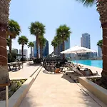 Luxury Canal-View Stay In Damac Privee