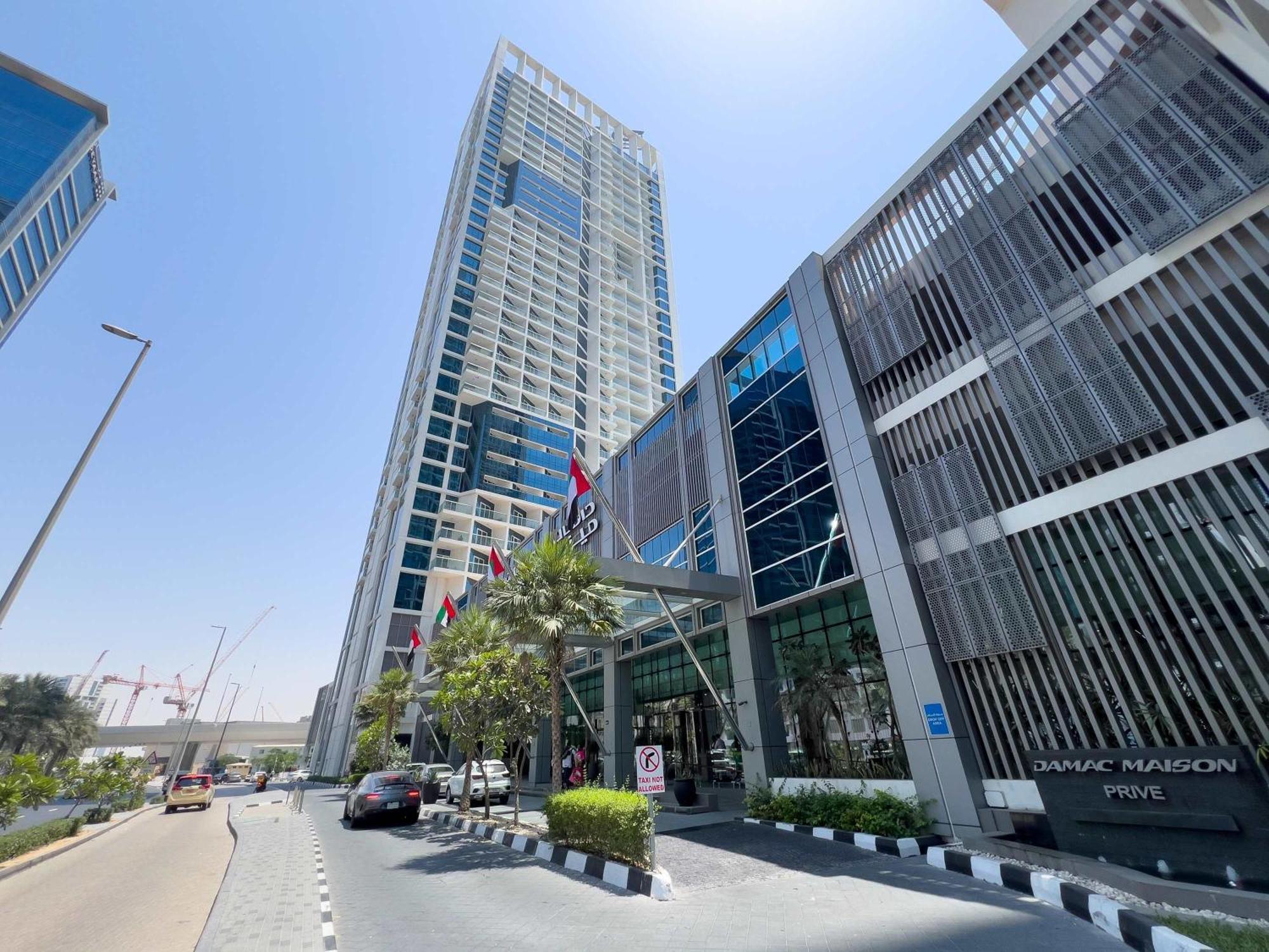Luxury Canal-view In Damac Privee Dubai