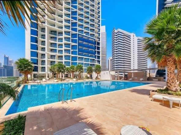 Luxury Canal-view In Damac Privee *