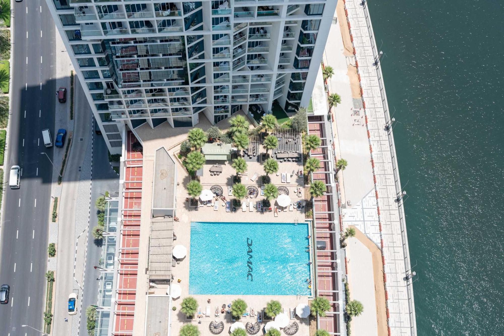 Luxury Canal-view In Damac Privee Apartment Dubai