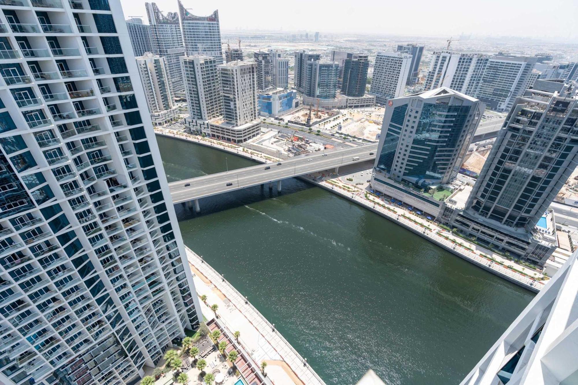 Luxury Canal-view In Damac Privee Apartment