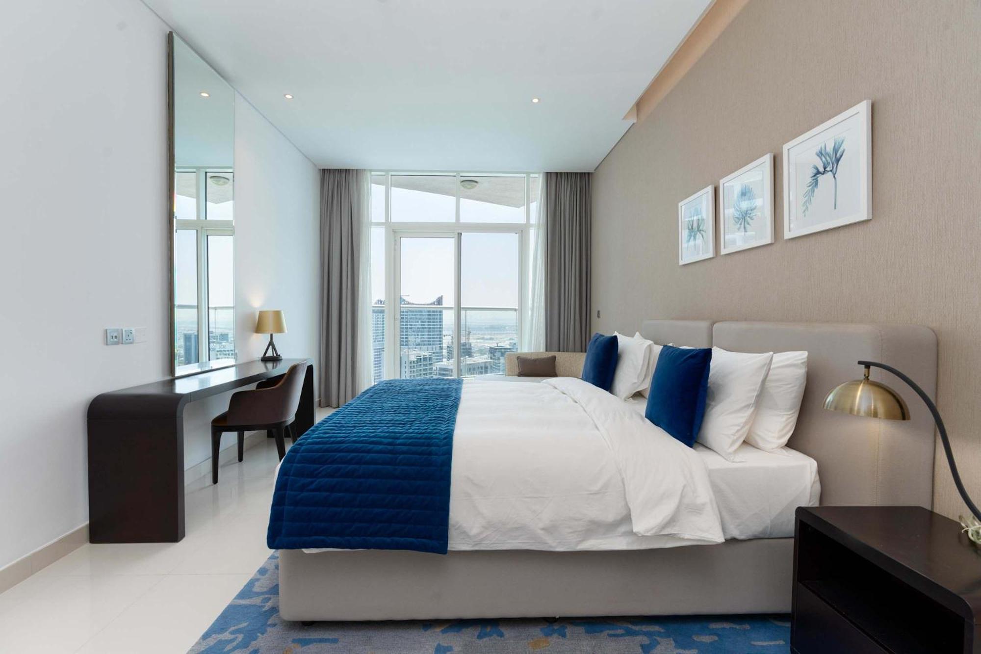 Luxury Canal-view In Damac Privee Apartment *